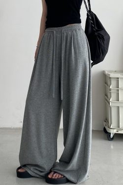 Crispy Soft Wide-Leg Pants for Spring & Autumn - Casual Loose Draped Design, Perfect for Lazy Days and Effortless Style