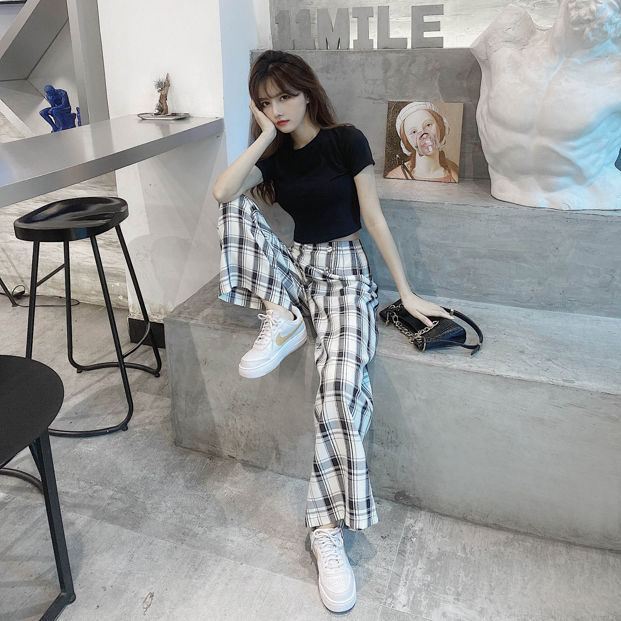 Cropped Pure Cotton Short Sleeve T-Shirt for Women, Slim Fit, Solid Color Round Neck Top - Versatile Summer 2025 Essential Cropped Pure Cotton Short Sleeve T-Shirt for Women, Slim Fit, Solid Color Round Neck Top - Versatile Summer 2025 Essential