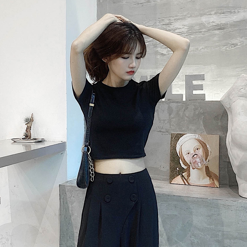 Cropped Pure Cotton Short Sleeve T-Shirt for Women, Slim Fit, Solid Color Round Neck Top - Versatile Summer 2025 Essential Cropped Pure Cotton Short Sleeve T-Shirt for Women, Slim Fit, Solid Color Round Neck Top - Versatile Summer 2025 Essential