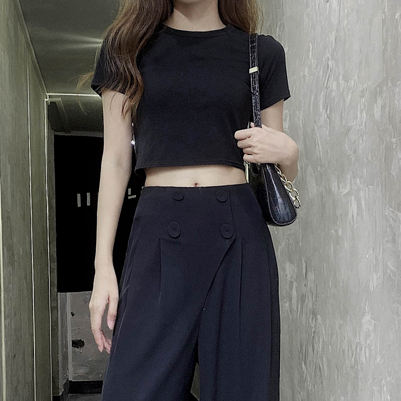 Cropped Pure Cotton Short Sleeve T-Shirt for Women, Slim Fit, Solid Color Round Neck Top - Versatile Summer 2025 Essential Cropped Pure Cotton Short Sleeve T-Shirt for Women, Slim Fit, Solid Color Round Neck Top - Versatile Summer 2025 Essential