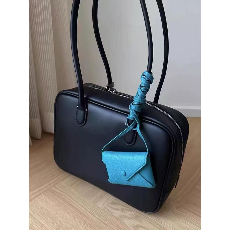 Crossbody Wallet and Envelope Card Holder - INS Style Small Waist Bag, Neck Pouch, Coin Purse - High-Quality Texture Single-Shoulder Bag Crossbody Wallet and Envelope Card Holder - INS Style Small Waist Bag, Neck Pouch, Coin Purse - High-Quality Texture Single-Shoulder Bag