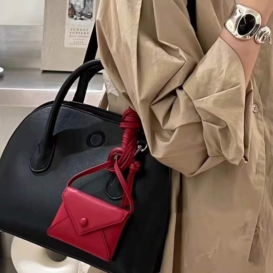 Crossbody Wallet and Envelope Card Holder - INS Style Small Waist Bag, Neck Pouch, Coin Purse - High-Quality Texture Single-Shoulder Bag Crossbody Wallet and Envelope Card Holder - INS Style Small Waist Bag, Neck Pouch, Coin Purse - High-Quality Texture Single-Shoulder Bag