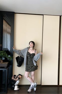 Curvy Floral Tea Break Slimming Sexy Waist-Defined Sling Dress - 90s Inspired Summer Fashion