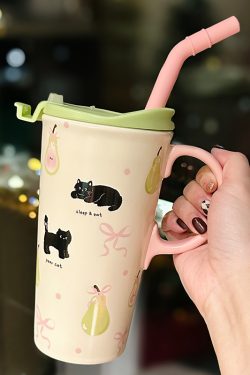 Cute Apple Ceramic Mug with Lid and Straw, Large Capacity Water Cup for Office, Trendy Gift for Girls, Stylish Beverage Container