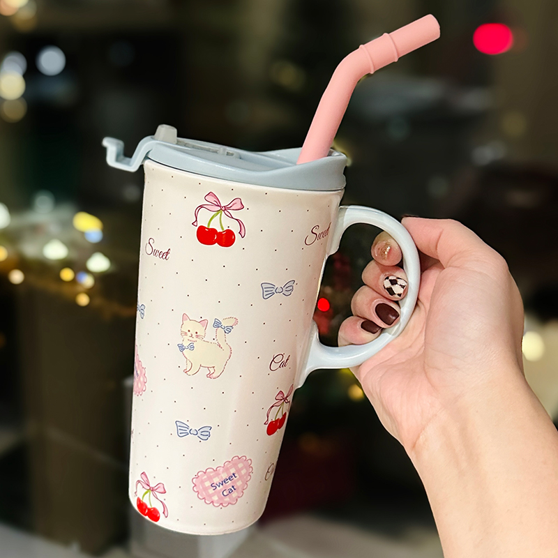 Cute Apple Ceramic Mug with Lid and Straw, Large Capacity Water Cup for Office, Trendy Gift for Girls, Stylish Beverage Container Cute Apple Ceramic Mug with Lid and Straw, Large Capacity Water Cup for Office, Trendy Gift for Girls, Stylish Beverage Container