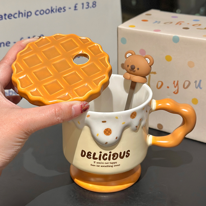 Cute Bear High-Foot Ice Cream Cup Girls' Coffee Mug with Lid and Spoon - Adorable Drinkware for Kids and Y2K Aesthetic Lovers Cute Bear High-Foot Ice Cream Cup Girls' Coffee Mug with Lid and Spoon - Adorable Drinkware for Kids and Y2K Aesthetic Lovers