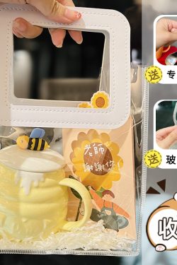 Cute Bee Ceramic Mug with Lid and Spoon - Perfect Breakfast Mug for Girls, Best Friend Birthday Gift, Water and Coffee Cup