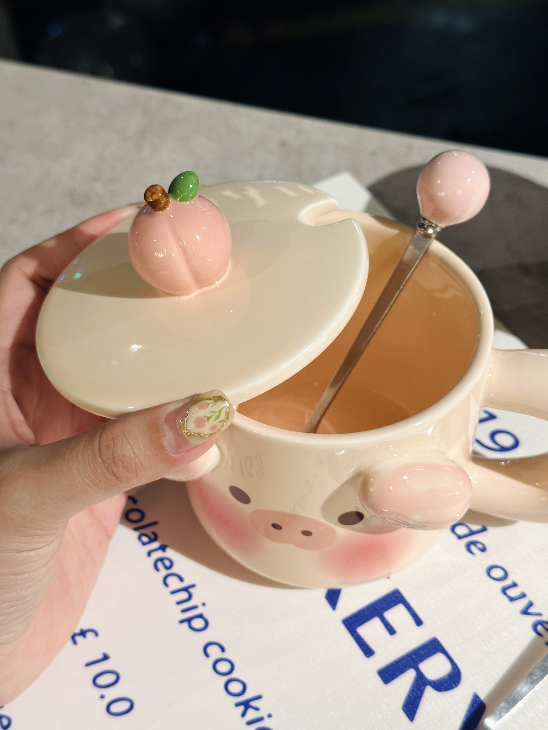 Cute Birthday Pig Ceramic Mug with Lid and Spoon - Adorable Heart Design, Creative Gift for Couples and Girls, Perfect Coffee Water Cup Cute Birthday Pig Ceramic Mug with Lid and Spoon - Adorable Heart Design, Creative Gift for Couples and Girls, Perfect Coffee Water Cup