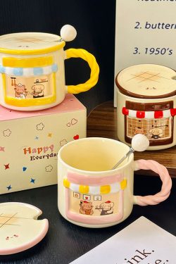 Cute Cat Ceramic Mug with Lid - Adorable Coffee Cup for Girls, Office Use, Perfect Birthday Gift, Trendy 2025 Design