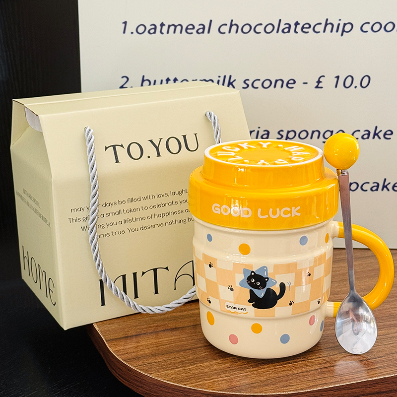 Cute Ceramic Water Cup with Lid, Girly Heart Mug for Iced Americano & Breakfast Milk, Ideal for Coffee Lovers Cute Ceramic Water Cup with Lid, Girly Heart Mug for Iced Americano & Breakfast Milk, Ideal for Coffee Lovers