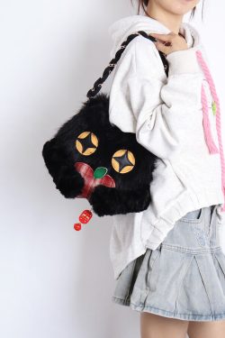 Cute Crossbody Bag with Hugging Cat Design, Adorable New Year Gift, Trendy Korean Style Accessory for Cat Lovers