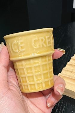 Cute Girl Heart Ceramic Ice Cream Cup - Sweet Cone Round Dessert Cup for Ice Cream Cakes - Trendy 90s Aesthetic Decor