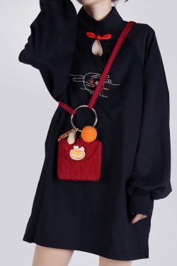 Cute Mini Lucky Red Envelope Handbag - Zodiac-Inspired Crossbody Phone Bag in Good Persimmon Peanut Design