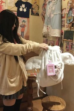 Cute Plush Two-Dimensional Heart Drawstring Backpack - Furry Commuter Bag with Large Capacity for Autumn Winter Fashion