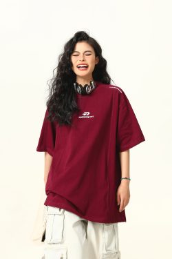 Dark Red Heavyweight Cotton Short-Sleeve T-Shirt for Women with Retro Letter Print – Stylish American 90s Vintage Look