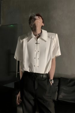 Deconstructed Metal Design Shoulder Pad Shirt for Men and Women - High-End Stylish Loose Zip Short Sleeve for Summer Fashion