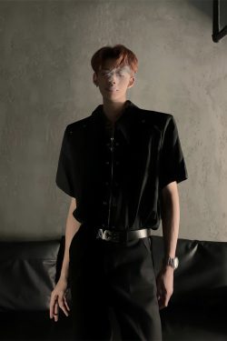 Deconstructed Metal Design Shoulder Pad Shirt for Men and Women - High-End Stylish Loose Zip Short Sleeve for Summer Fashion