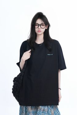 Deep Red Oversized Women’s T-Shirt with Round Neck, "Sit and Eat Until the Mountains Are Empty", American Retro Style, Short Sleeve