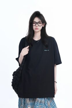 Deep Red Oversized Women’s T-Shirt with Round Neck, 