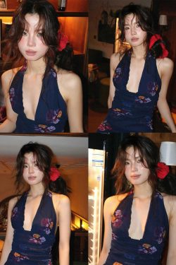 Deep V Backless Bodycon Halter Dress - Current MOXI港风美人 Long Beach Vacation Dress for Sexy 90s Y2K Style