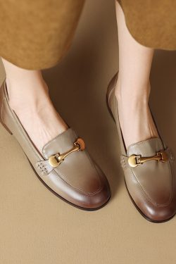 Distressed Brown Chunky Heel Loafers for Women - Genuine Leather Round Toe with Metal Buckle - Retro 90s Style Shoes