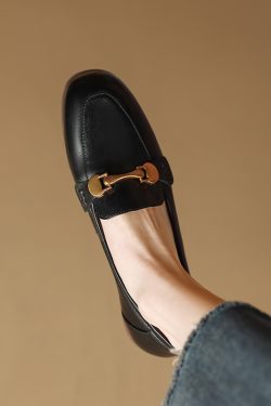 Distressed Brown Chunky Heel Loafers for Women - Genuine Leather Round Toe with Metal Buckle - Retro 90s Style Shoes