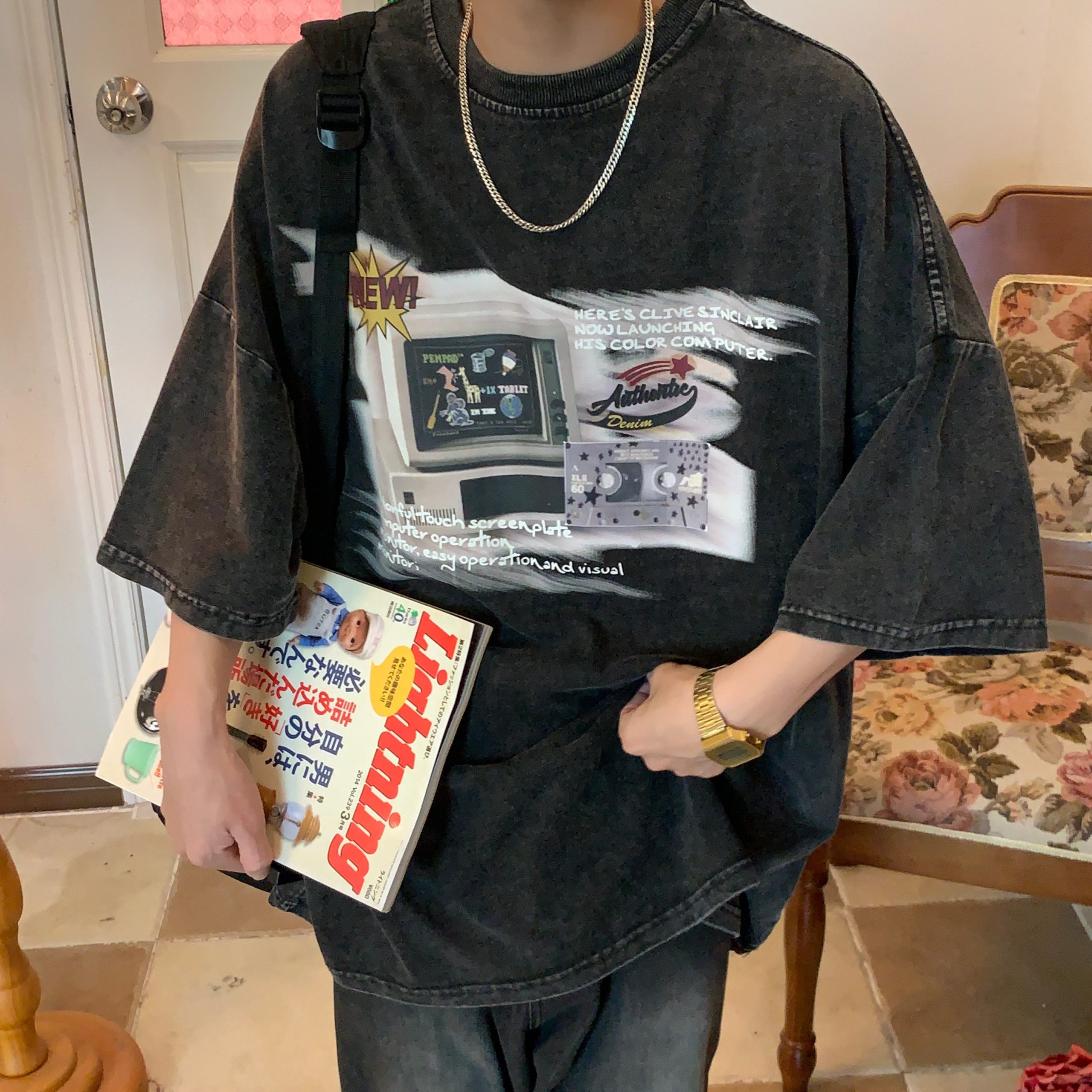 Distressed Oversized T-Shirt for Couples - Handmade American Vintage Style, Computer Washed, Trendy Summer Short Sleeve Distressed Oversized T-Shirt for Couples - Handmade American Vintage Style, Computer Washed, Trendy Summer Short Sleeve