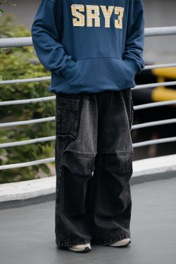 Distressed Straight Leg Retro Workwear Jeans for Men - Versatile Loose Fit Long Pants for Casual 90s Style