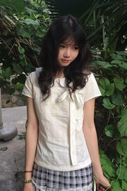 Doll Collar Short-Sleeve Shirt for Women, Miu-Style Bow Tie Waist-Cinching Slim-Fit Top, Summer Fashion Essential