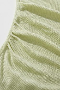 Dopamine Green Loose Short-Sleeve T-Shirt, Summer Knit Top for May Day Outings, Casual Style, Perfect for Photoshoots and Everyday Wear