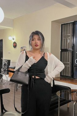 Drawstring Short Inner V-Neck Knitted Top - Pleated Sleeveless Slim-Fit Camisole for Women - Versatile Y2K Style