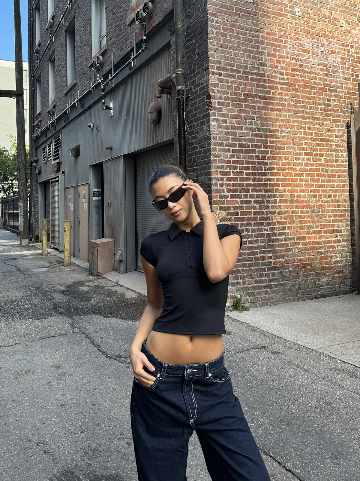 Elastic Chest Support and Waist Shaping Polo in Soft Wrapping Fabric for Instant Firmness - Perfect for Casual and Active Wear Elastic Chest Support and Waist Shaping Polo in Soft Wrapping Fabric for Instant Firmness - Perfect for Casual and Active Wear