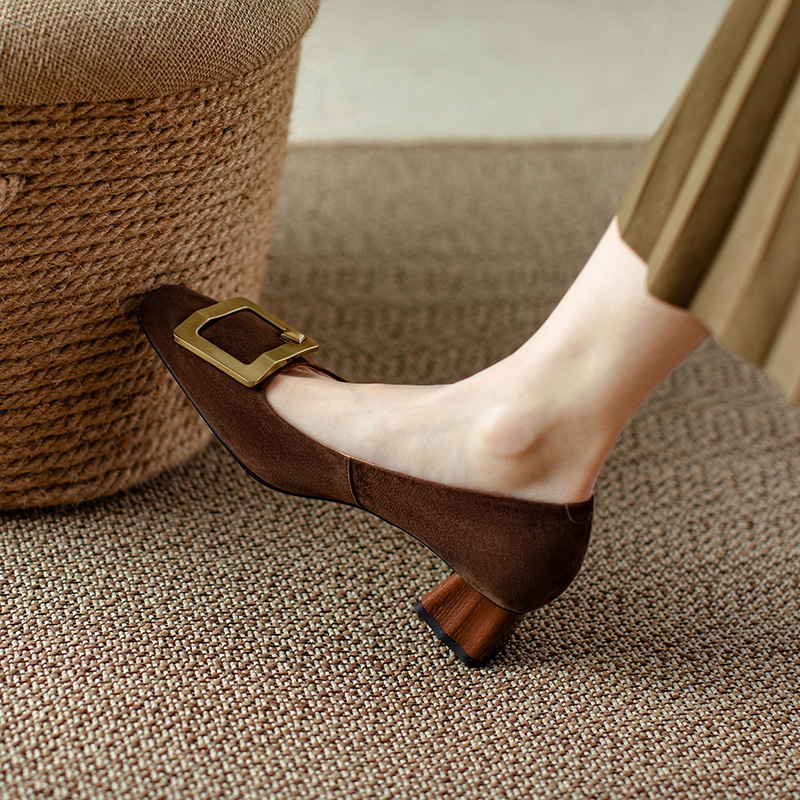 Elegant All-Leather Chunky-Heeled Shallow Mouth Shoes with Metal Square Buckle - Chic Italian Style High Heels Elegant All-Leather Chunky-Heeled Shallow Mouth Shoes with Metal Square Buckle - Chic Italian Style High Heels