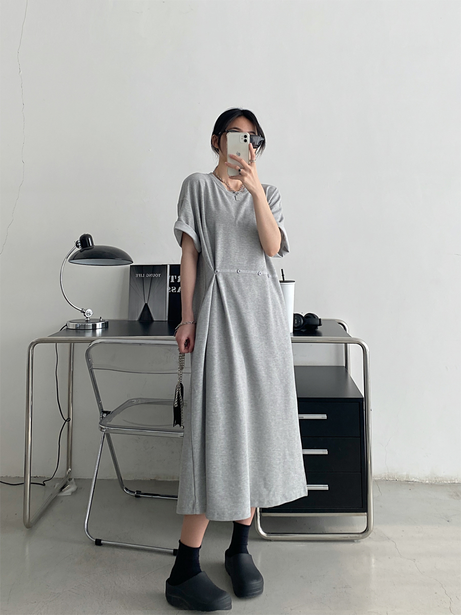 Elegant Black Button Dress for Women - Spring Summer Waist-Cinching Split Short Sleeve T-Shirt Style, Casual Grapefruit Design Elegant Black Button Dress for Women - Spring Summer Waist-Cinching Split Short Sleeve T-Shirt Style, Casual Grapefruit Design