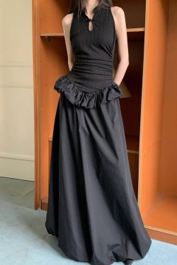 Elegant Black Chinese Style Buttoned Puff Long Skirt - Slimming Hollow-Out Design, Perfect for Formal Ceremonies and Events