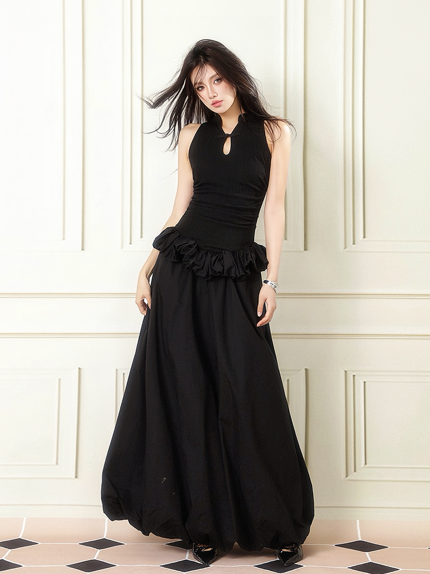 Elegant Black Chinese Style Buttoned Puff Long Skirt - Slimming Hollow-Out Design, Perfect for Formal Ceremonies and Events Elegant Black Chinese Style Buttoned Puff Long Skirt - Slimming Hollow-Out Design, Perfect for Formal Ceremonies and Events