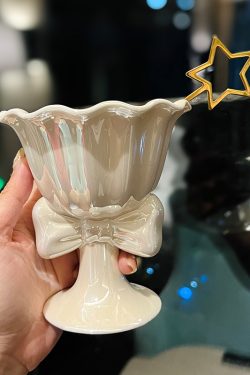 Elegant Bowknot Ceramic Ice Cream Cup - High-Value Girls' Dessert Bowl for Stylish Treats