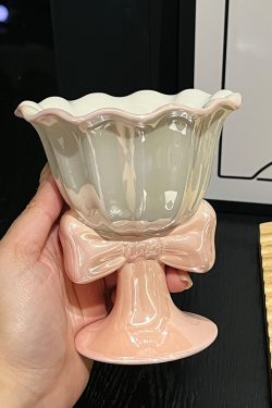 Elegant Bowknot Ceramic Ice Cream Cup - High-Value Girls' Dessert Bowl for Stylish Treats