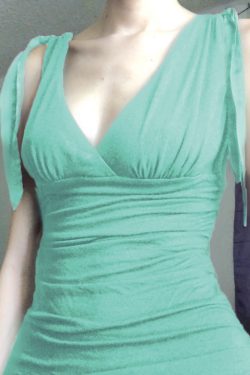 Elegant Charm Purple Low-Cut Pleated Vest for Women - Retro Waist-Defining Bust Tie French Style Top