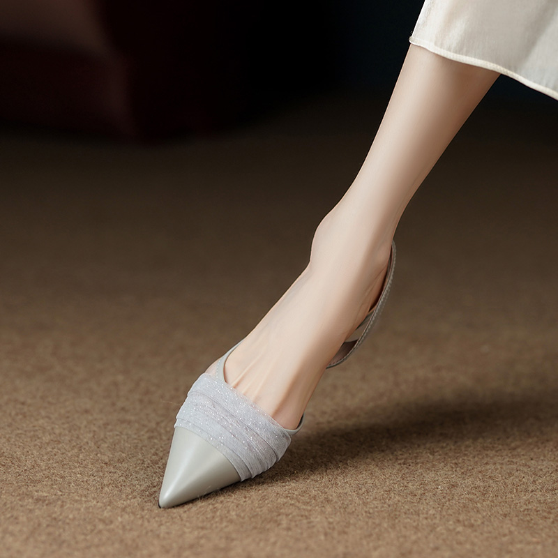 Elegant Genuine Leather Slim Pointed Low-Heeled Flat Sandals - Italian Style Footwear for Chic Summer Looks Elegant Genuine Leather Slim Pointed Low-Heeled Flat Sandals - Italian Style Footwear for Chic Summer Looks