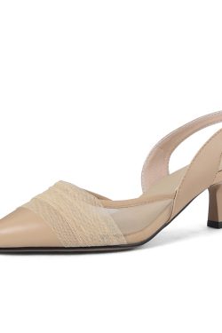 Elegant Genuine Leather Slim Pointed Low-Heeled Flat Sandals - Italian Style Footwear for Chic Summer Looks