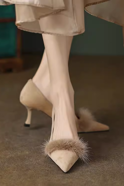 Elegant Italian Pointed Toe Stiletto Heels in Genuine Leather Suede - Women's Fashionable High Heels for Chic Style