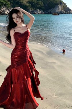 Elegant Mermaid Blue Fishtail Dress for Women - Summer Goddess Waist-Cinching Slim Fit Spaghetti Strap - High-End Fashion