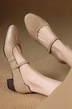 Elegant Mid-Heel Mary Jane Evening Shoes for Women - Comfortable Chunky Heel, Soft Sole, Italian Style Design
