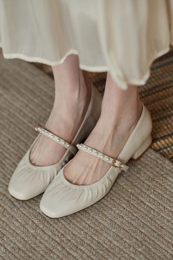 Elegant Pearl Mary Jane Shoes for Women - Retro Artistic Genuine Leather Grandma Style Footwear
