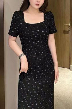 Elegant Plus Size Floral Maxi Dress - French Style, Waist-Cinching Design, Flattering Short Sleeves for Summer Curvy Fashion