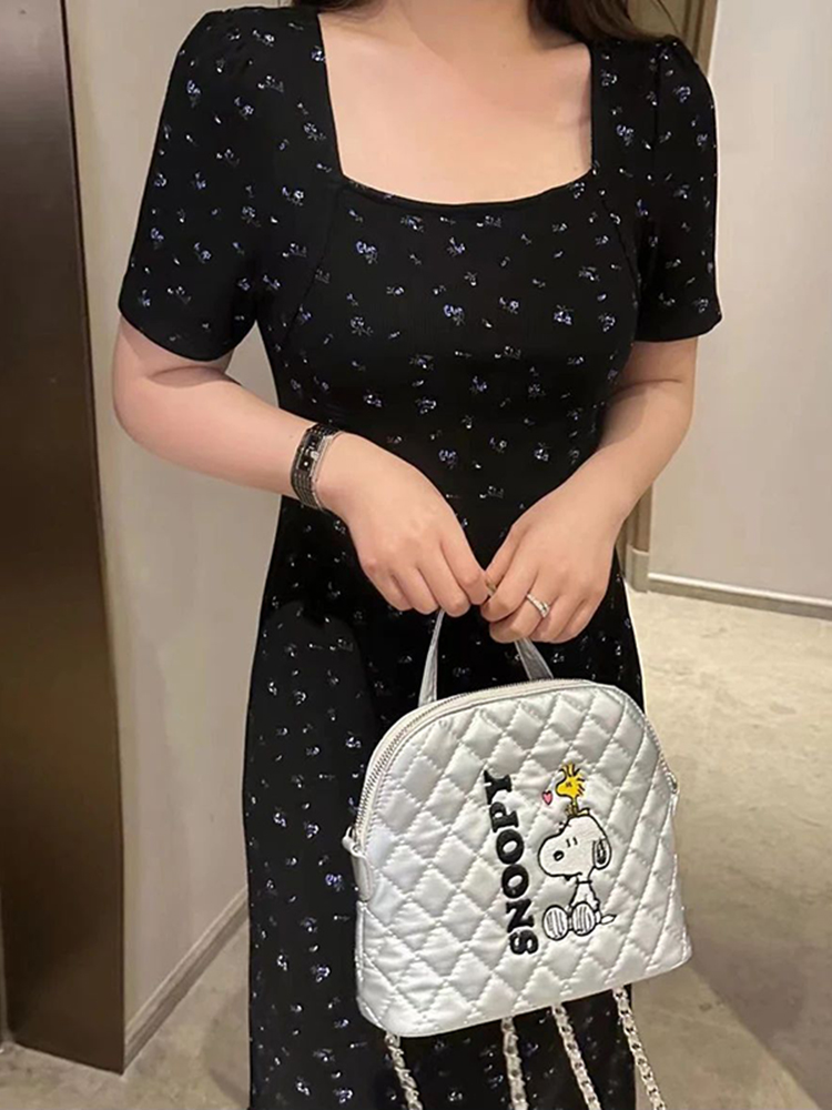 Elegant Plus Size Floral Maxi Dress - French Style, Waist-Cinching Design, Flattering Short Sleeves for Summer Curvy Fashion Elegant Plus Size Floral Maxi Dress - French Style, Waist-Cinching Design, Flattering Short Sleeves for Summer Curvy Fashion