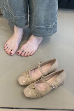 Elegant Sheepskin Square Toe Mary Jane Shoes for Women - French Style High-Heeled Chunky Heel Flats in Gentle Fairy Aesthetic