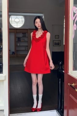 Elegant Slim Fit Sleeveless French Knot Rose Dress - Summer Short Skirt Tank Style for a Chic 90s Look