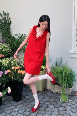 Elegant Slim Fit Sleeveless French Knot Rose Dress - Summer Short Skirt Tank Style for a Chic 90s Look